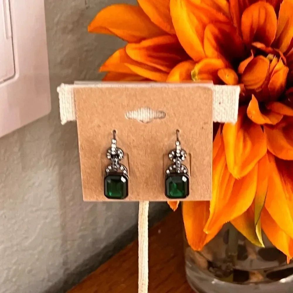 Artisan Green Faceted Earrings, Gunmetal & Crystals #JW7 - Picture 5 of 5